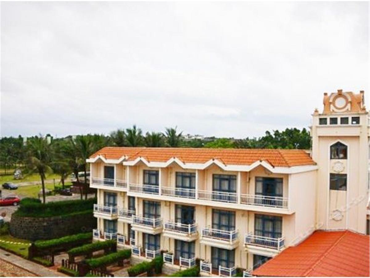 Hainan Noble Yacht Club Haikou  Exteriör bild